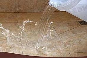 德格漏水维修 免砸砖防水材料该如何施工